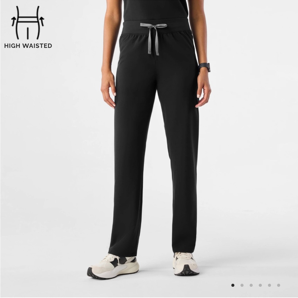 Figs Livingston M/T